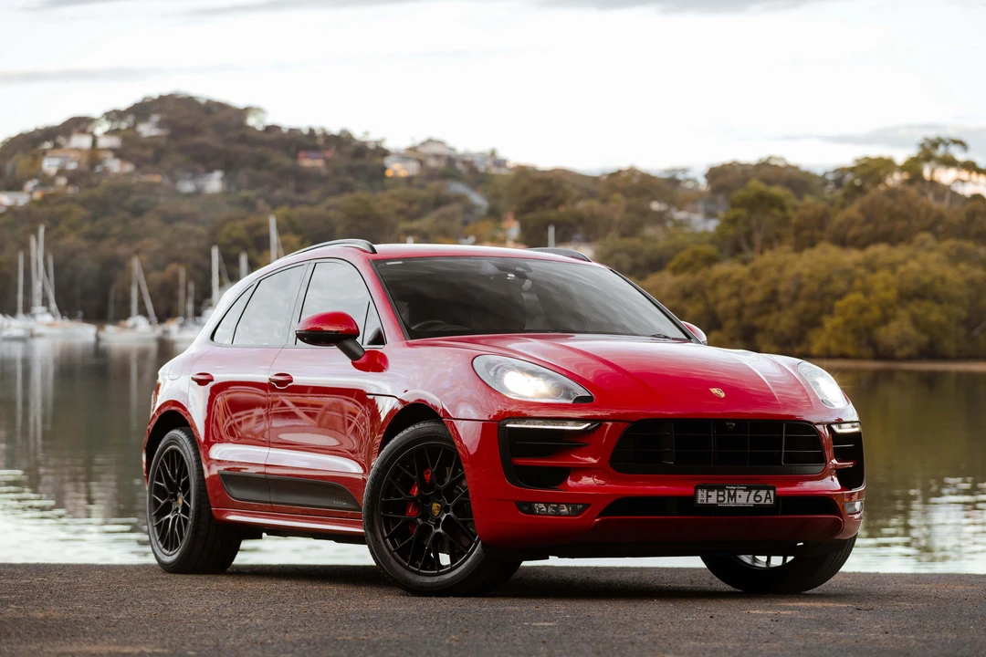 2016 Porsche Macan GTS - Image 9 of 31