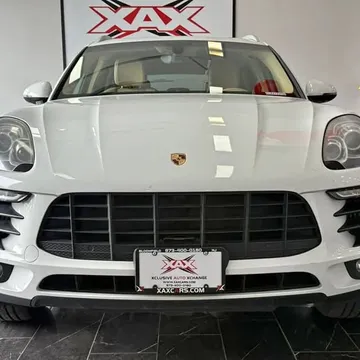 2016 Porsche Macan