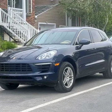 2016 Porsche Macan S
