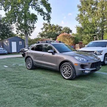2016 Porsche Macan