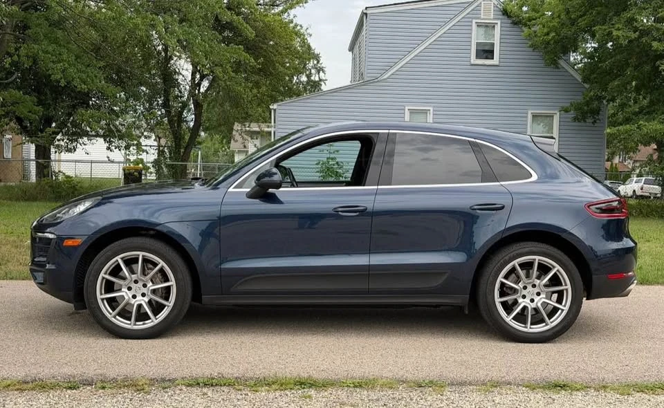 2016 Porsche Macan - Image 2 of 6