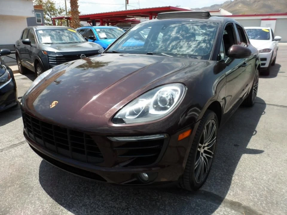 2016 Porsche Macan - Image 2 of 20