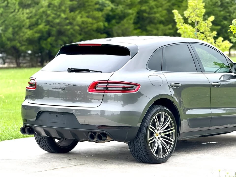 2016 Porsche Macan - Image 7 of 19