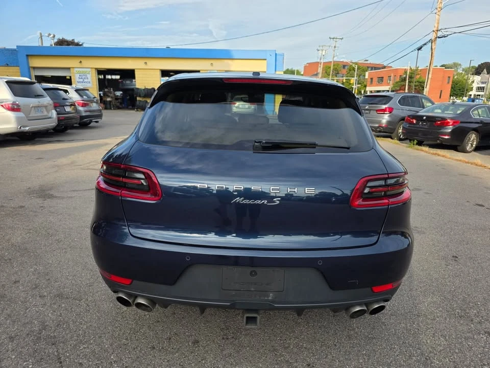 2016 Porsche Macan - Image 5 of 16