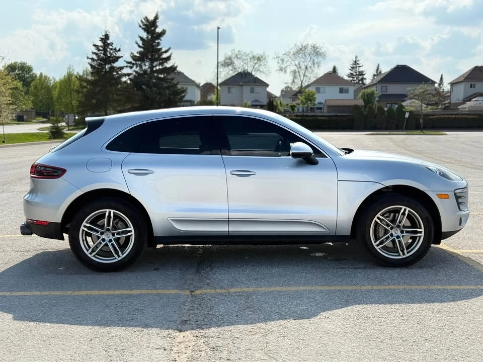 2016 Porsche Macan - Image 7 of 17