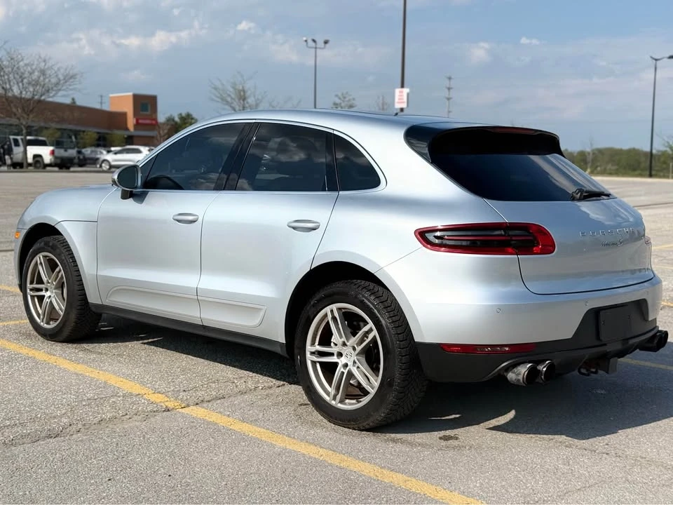 2016 Porsche Macan - Image 5 of 17