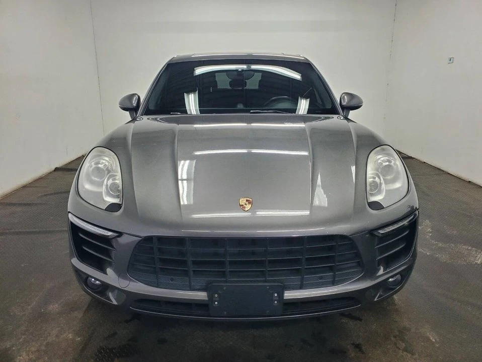 2016 Porsche Macan - Image 2 of 20