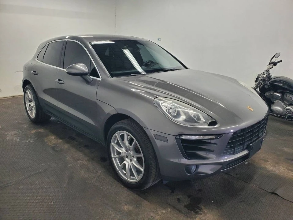 2016 Porsche Macan - Image 3 of 20
