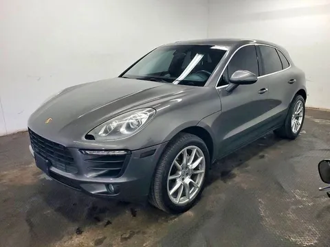 2016 Porsche Macan