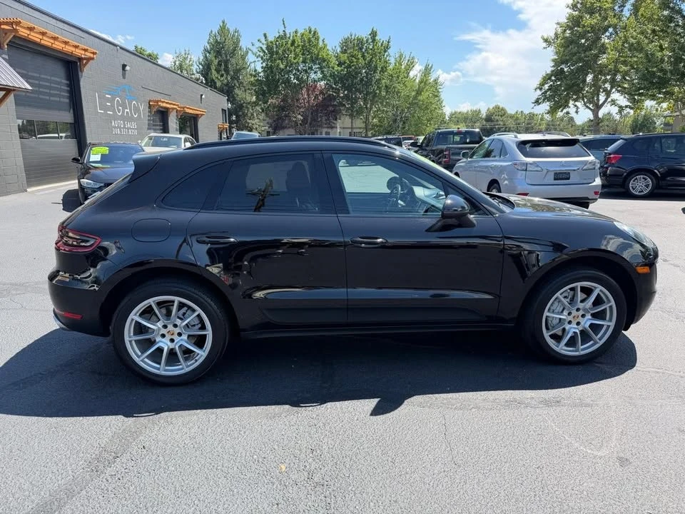 2016 Porsche Macan - Image 3 of 12
