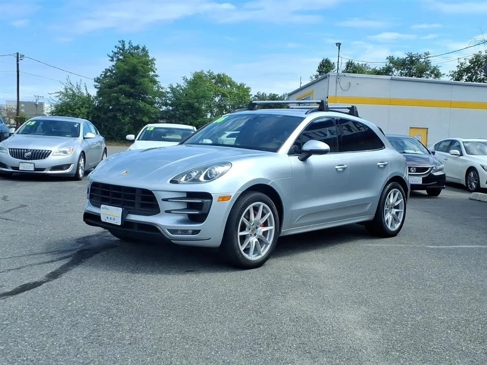 2016 Porsche Macan - Image 3 of 20
