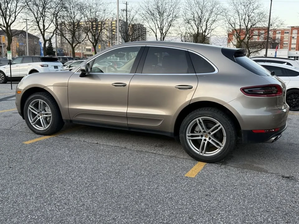 2016 Porsche Macan - Image 7 of 15