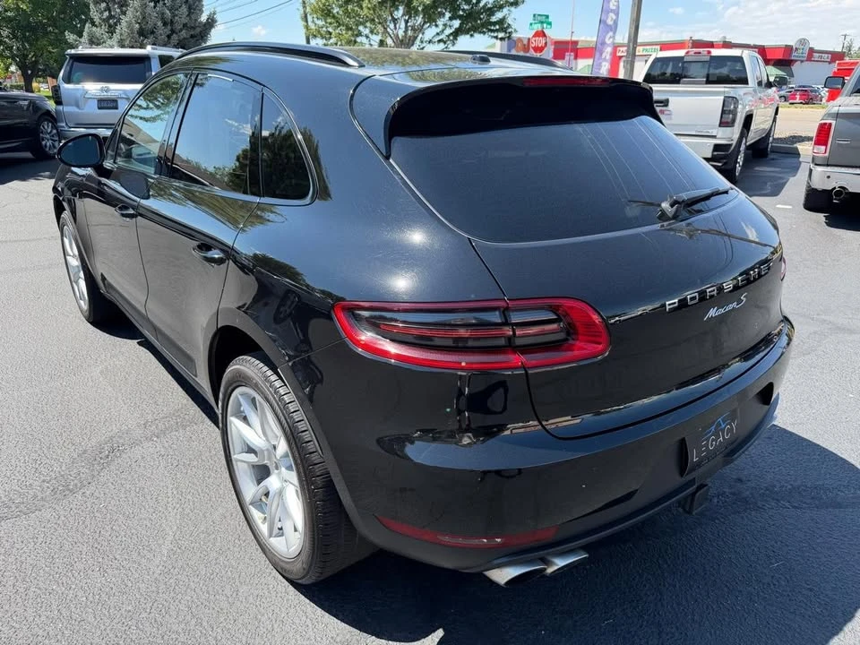 2016 Porsche Macan - Image 5 of 12