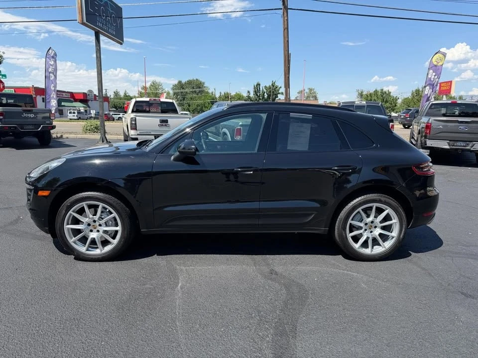 2016 Porsche Macan - Image 6 of 12