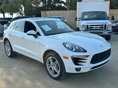 2016 Porsche Macan