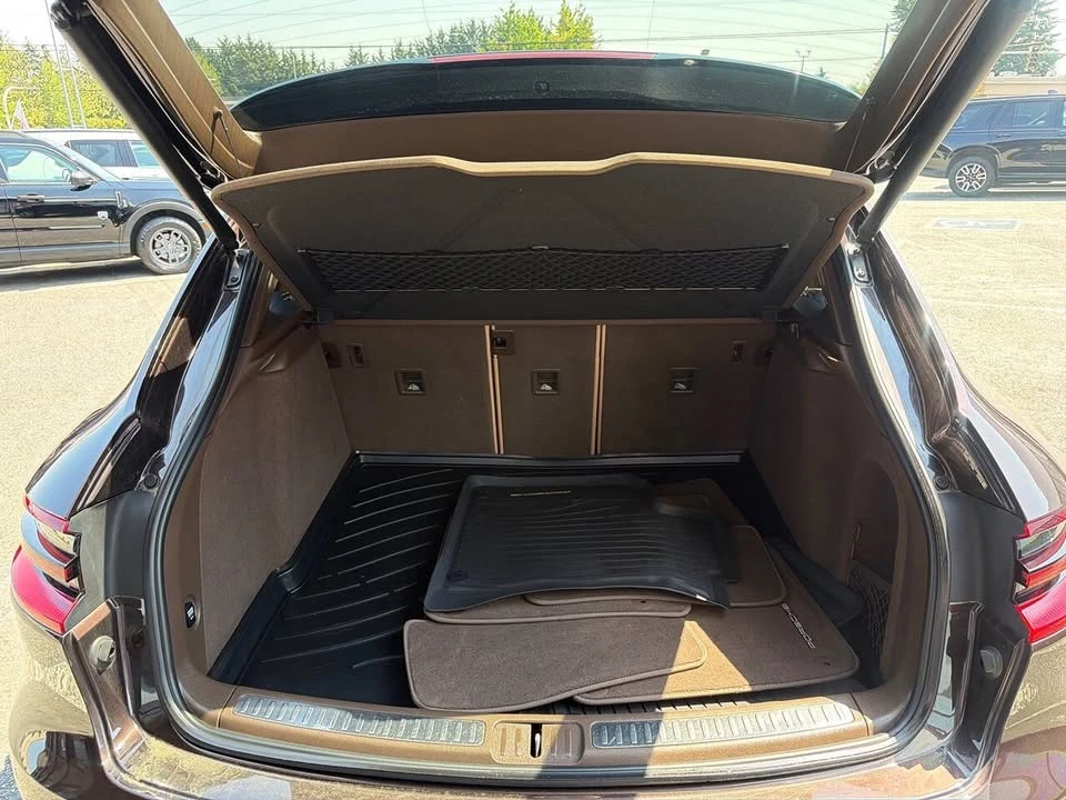2016 Porsche Macan - Image 5 of 20