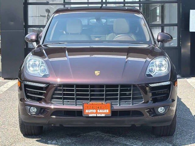 2016 Porsche Macan - Image 9 of 20