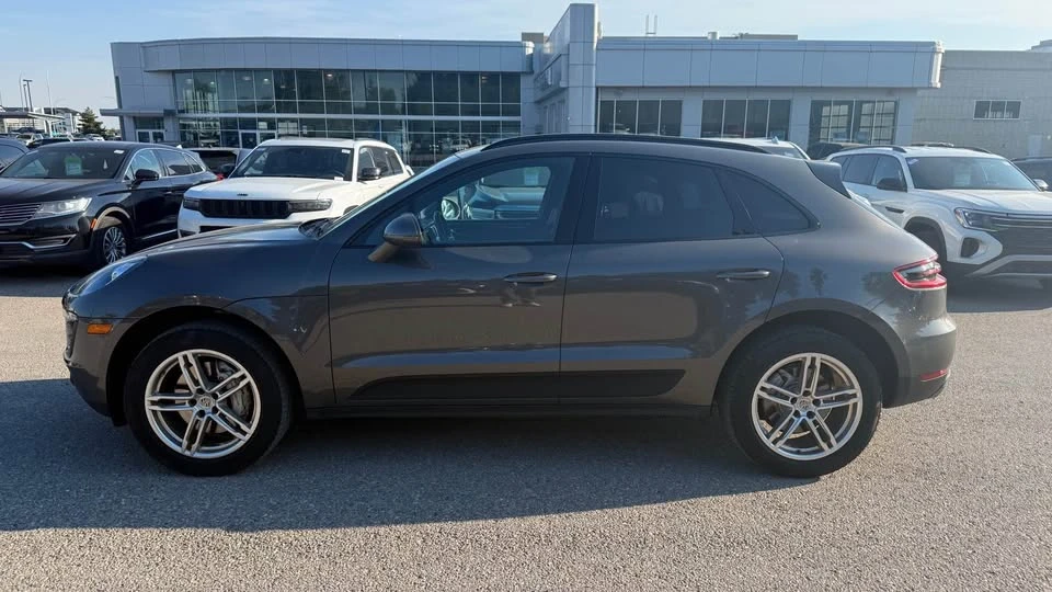 2016 Porsche Macan - Image 2 of 14