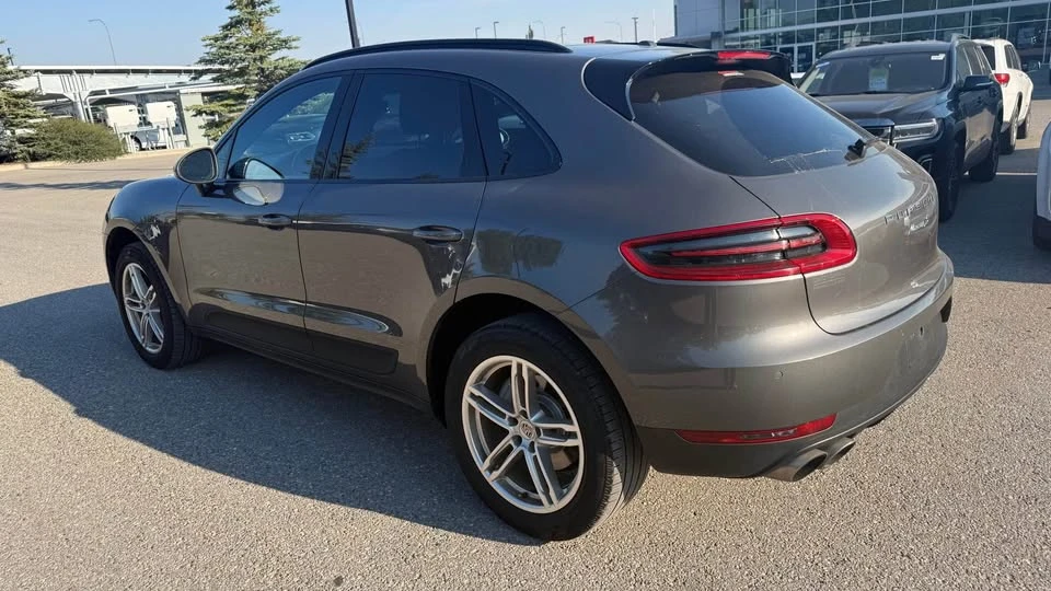 2016 Porsche Macan - Image 4 of 14