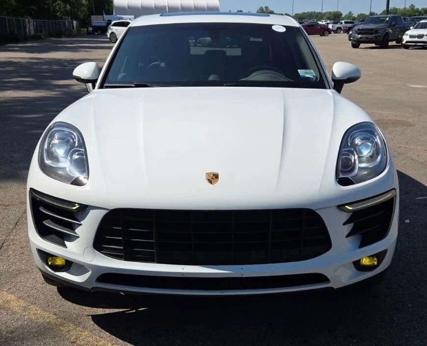 2016 Porsche Macan - Image 3 of 5