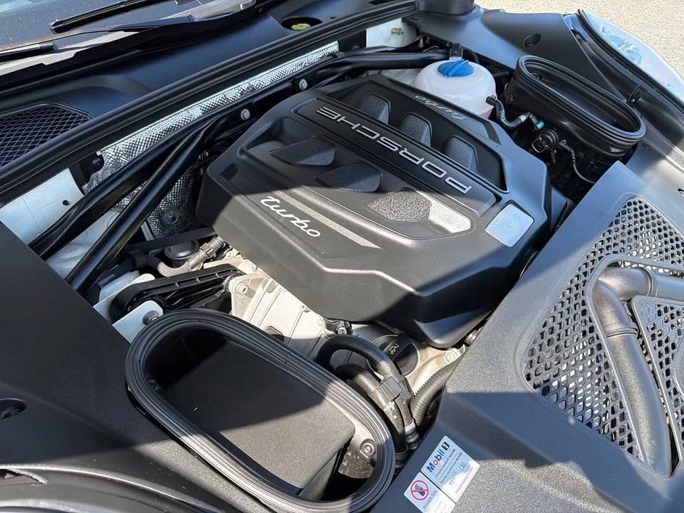 2016 Porsche Macan - Image 7 of 20