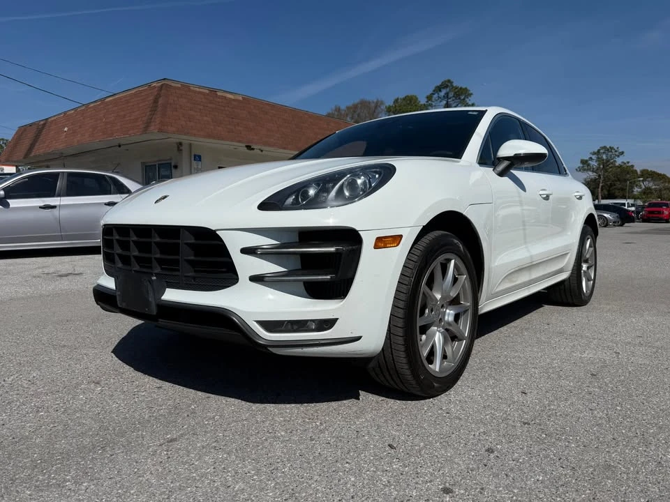 2016 Porsche Macan - Image 7 of 13