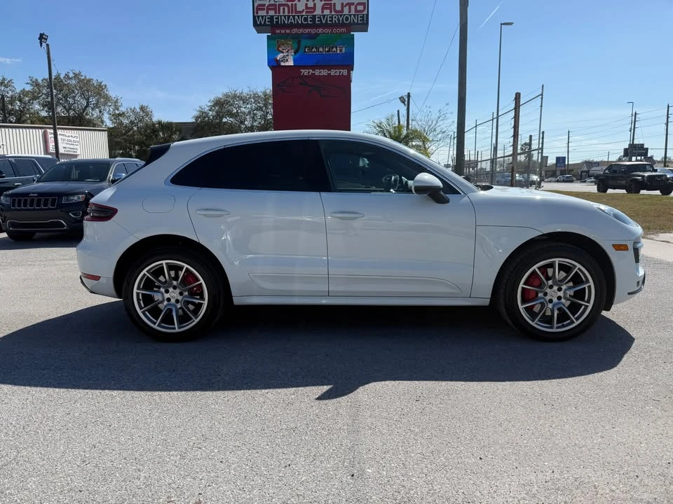 2016 Porsche Macan - Image 2 of 13