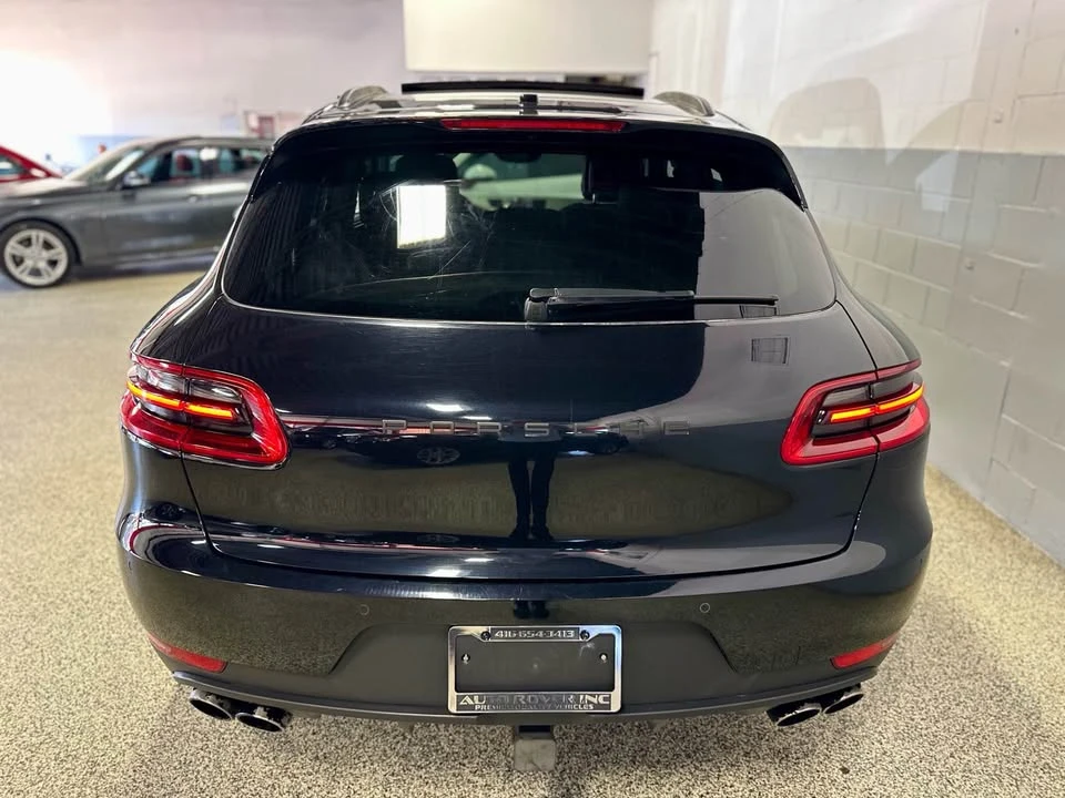2016 Porsche Macan - Image 18 of 18