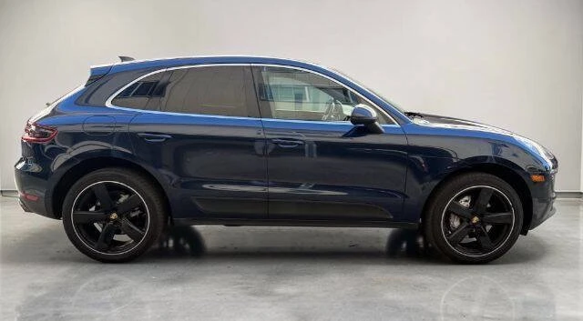 2016 Porsche Macan - Image 7 of 20
