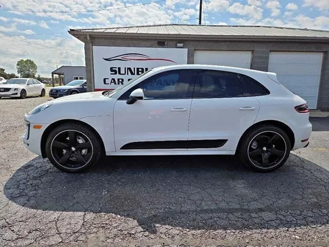 2016 Porsche Macan