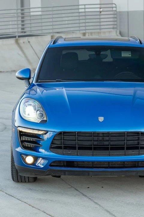 2016 Porsche Macan - Image 15 of 20