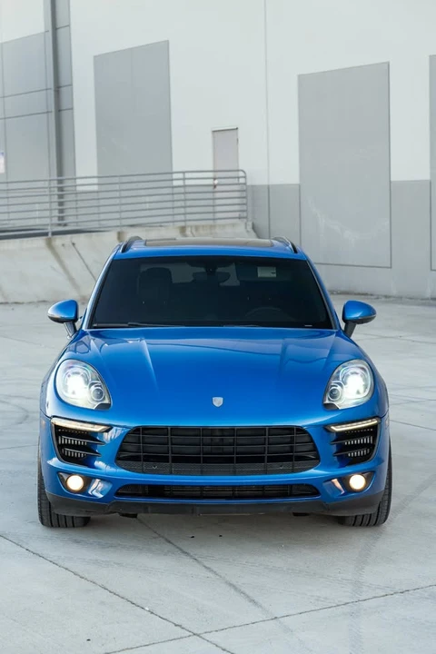 2016 Porsche Macan - Image 14 of 20