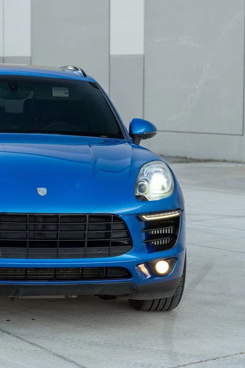 2016 Porsche Macan - Image 16 of 20