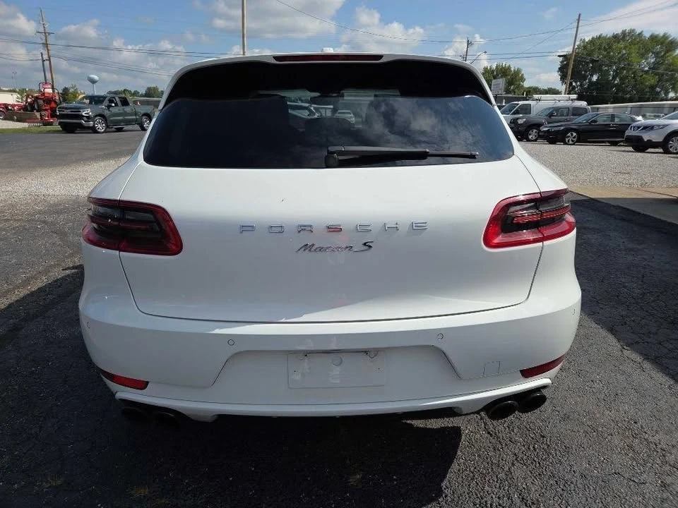 2016 Porsche Macan - Image 6 of 20