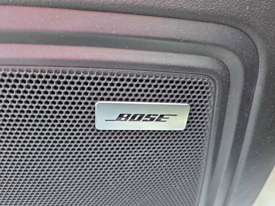2016 Porsche Macan - Image 15 of 20