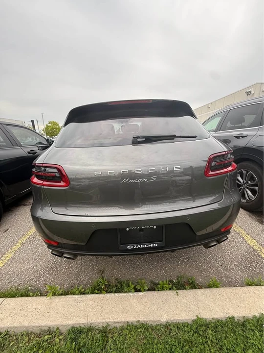2016 Porsche Macan - Image 4 of 10