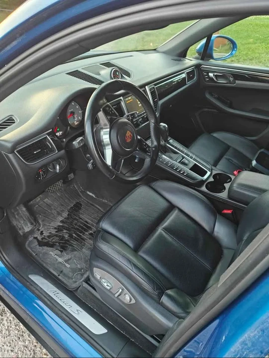 2016 Porsche Macan - Image 5 of 7