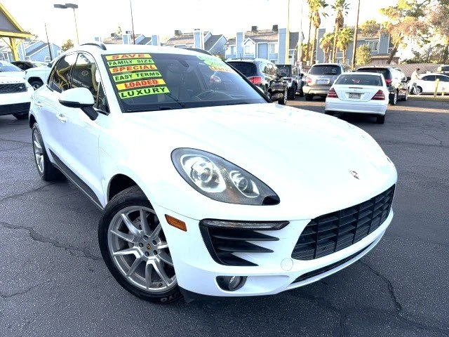 2016 Porsche Macan - Image 3 of 13