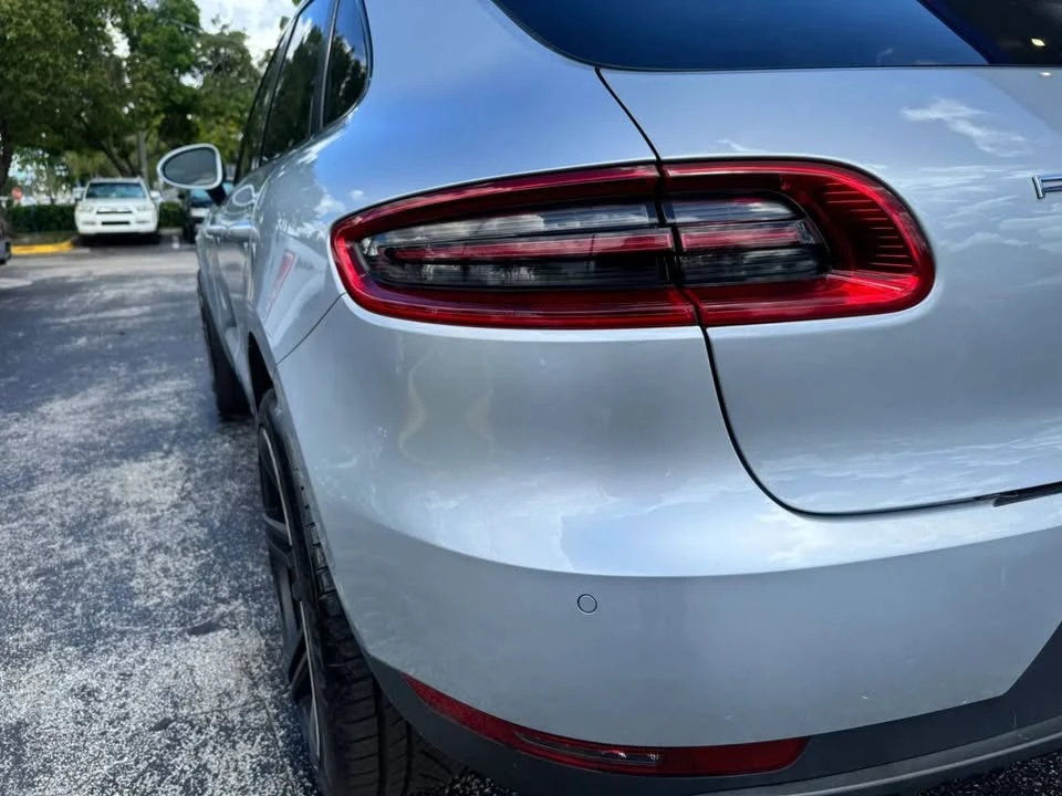 2016 Porsche Macan - Image 14 of 20