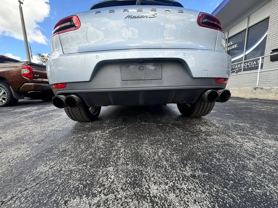 2016 Porsche Macan - Image 10 of 20