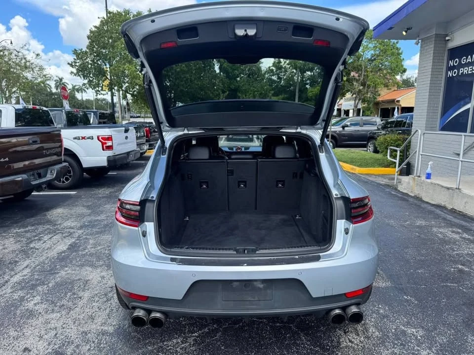 2016 Porsche Macan - Image 7 of 20