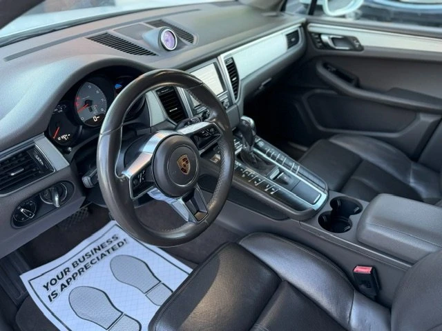 2016 Porsche Macan - Image 5 of 13