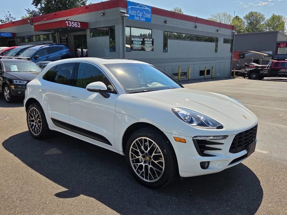 2016 Porsche Macan - Image 8 of 19