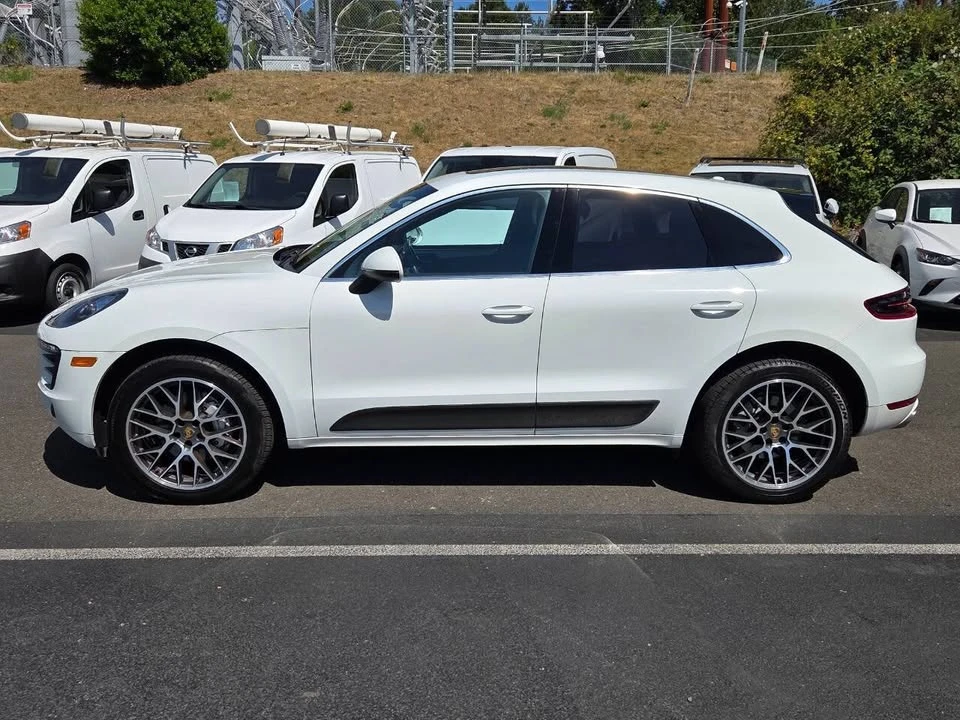 2016 Porsche Macan - Image 4 of 19