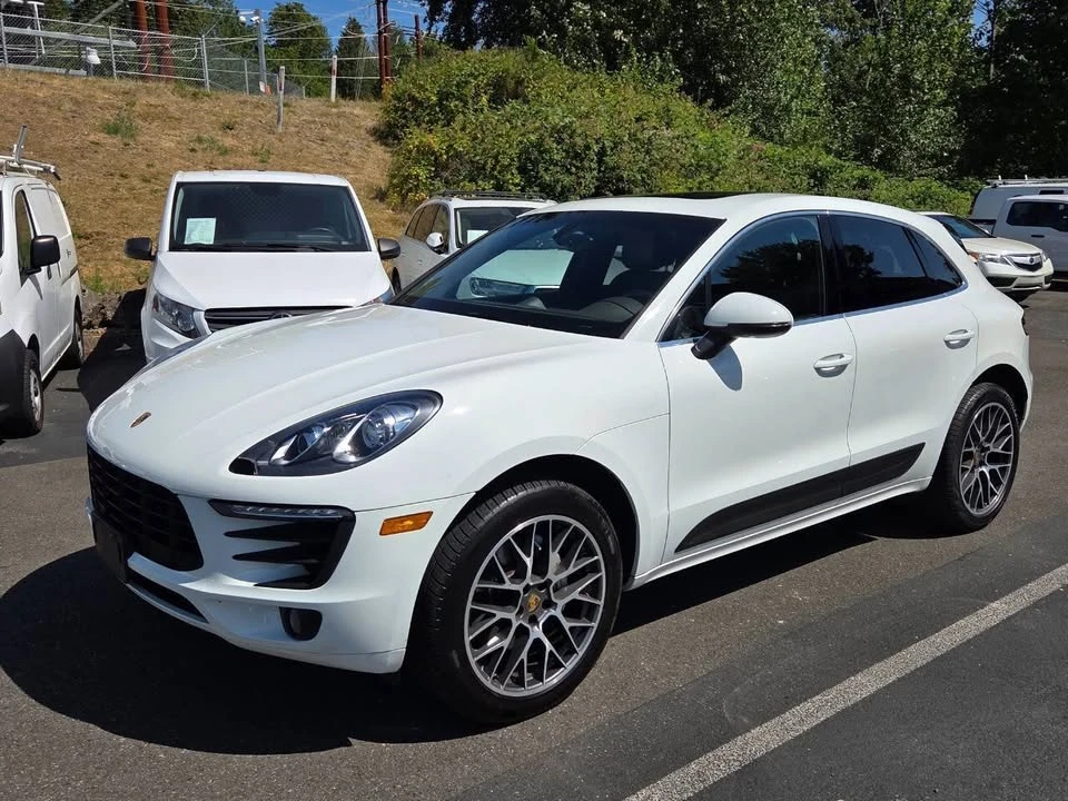 2016 Porsche Macan - Image 3 of 19