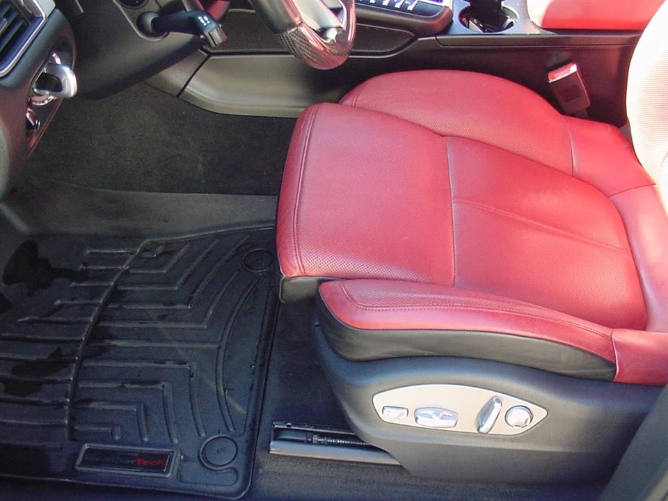 2016 Porsche Macan Turbo - Image 19 of 21