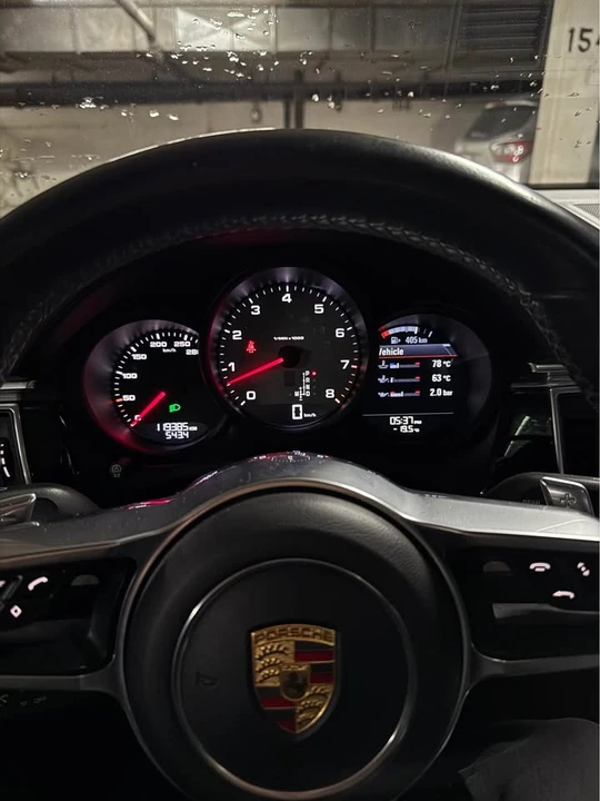 2016 Porsche Macan S - Image 5 of 8
