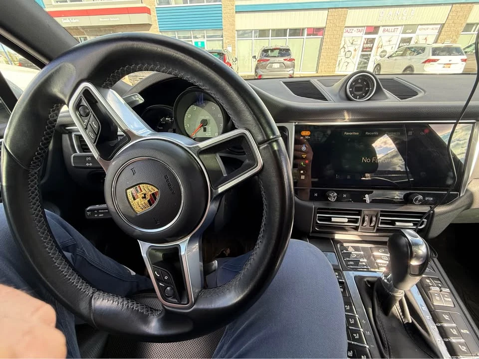 2016 Porsche Macan S - Image 6 of 7