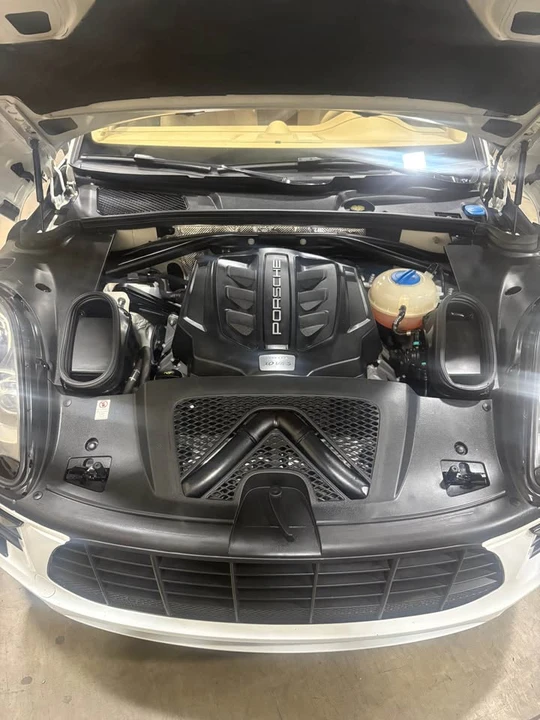 2016 Porsche Macan S - Image 9 of 9