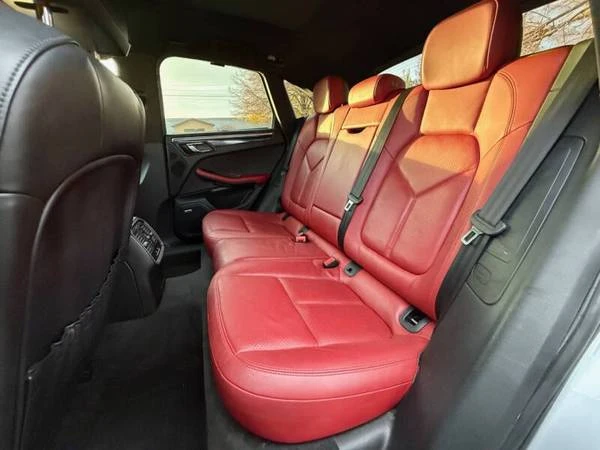 2016 Porsche Macan S - Image 8 of 14